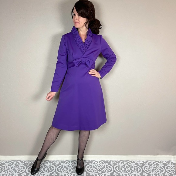 Vintage Dresses & Skirts - Vintage 1970s Purple A-line Ruffled Mini Dress